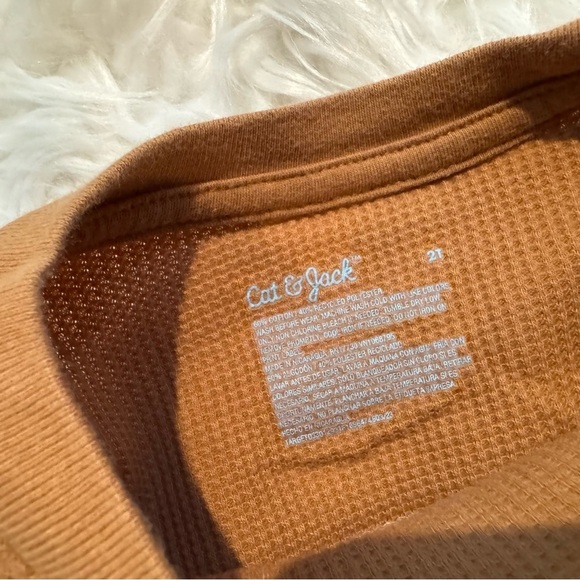 Cat & Jack Toddler Boy Colorblock Thermal Long Sleeve Tee Size 2T - Picture 2 of 3